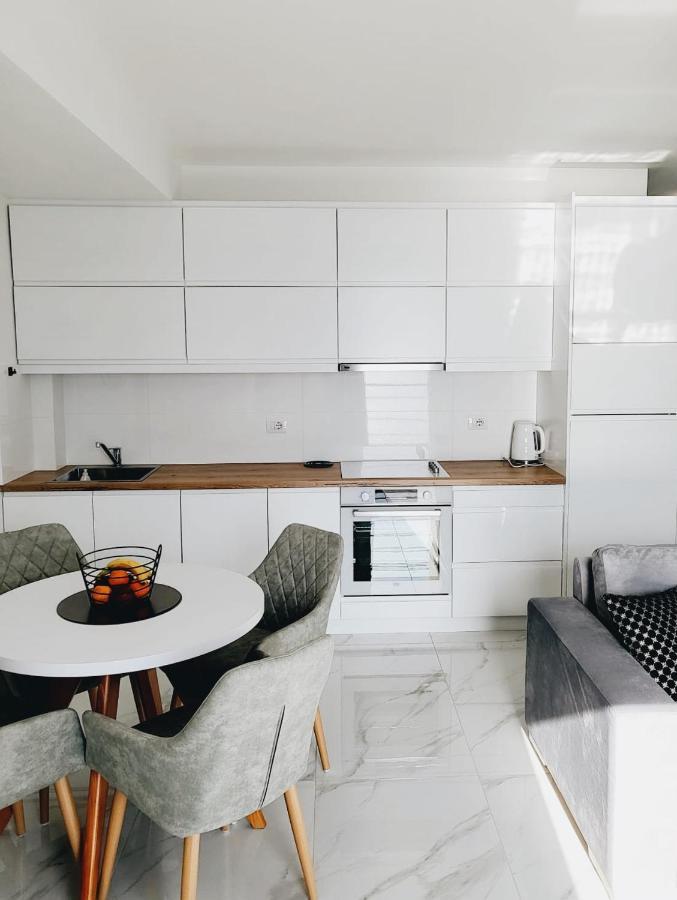 Stella Apartment Саранда Екстер'єр фото