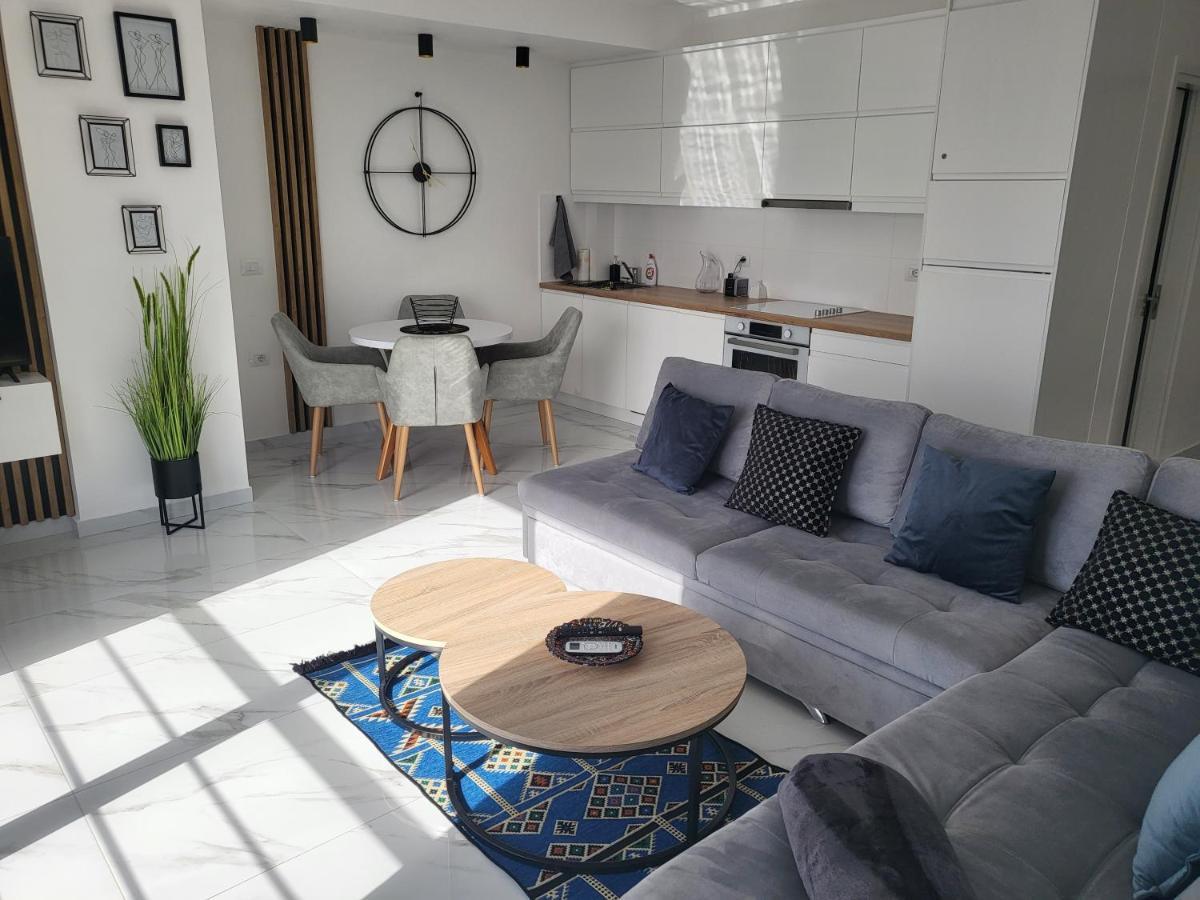 Stella Apartment Саранда Екстер'єр фото